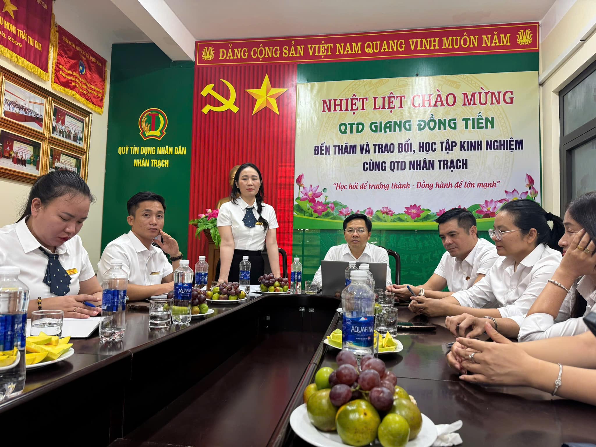 hoc-hoi-de-truong-thanh-dong-hanh-de-lon-manh-2